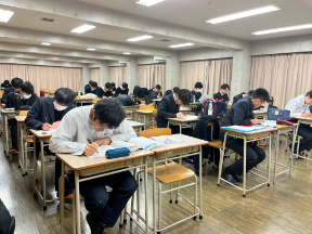 サビオ館自習室